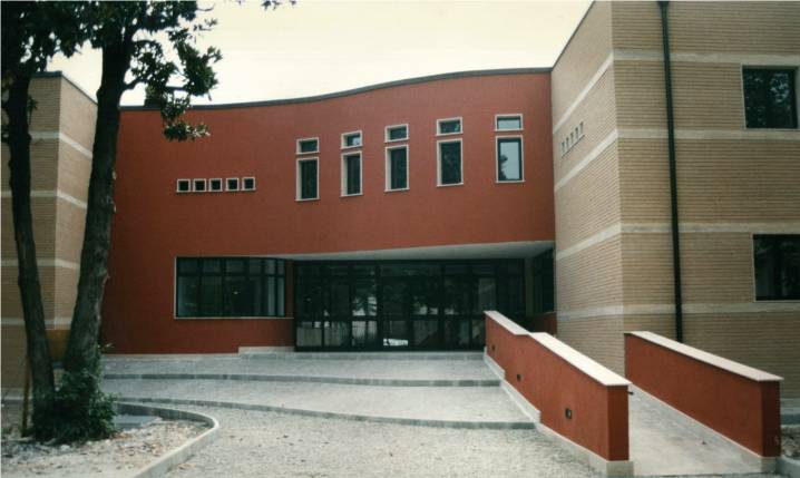 1996  Cassano d’Adda  (Milano) Ampliamento e ristrutturazione edificio della pretura